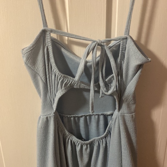 NWOT Nasty Gal baby blue open back tiered maxi dress - Picture 7 of 9
